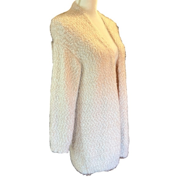 Forever 21 oversized light pastel pink fuzzy open front cardigan size small - Picture 3 of 5